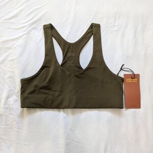 Girlfriend Collective Lola v-neck sports bra